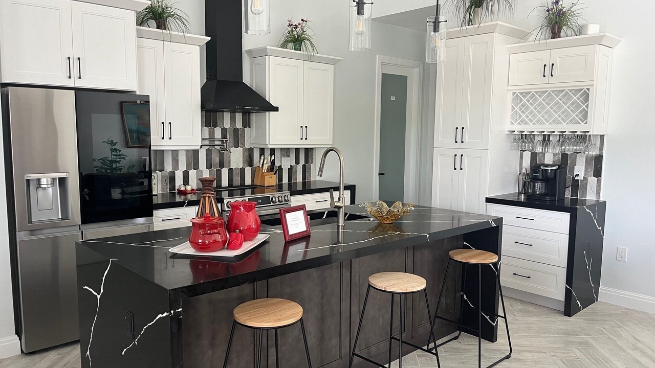 Photo of Kitchen in Mariner