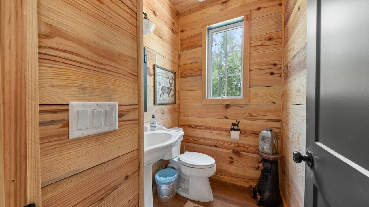Photo of Bathroom in Irwinville