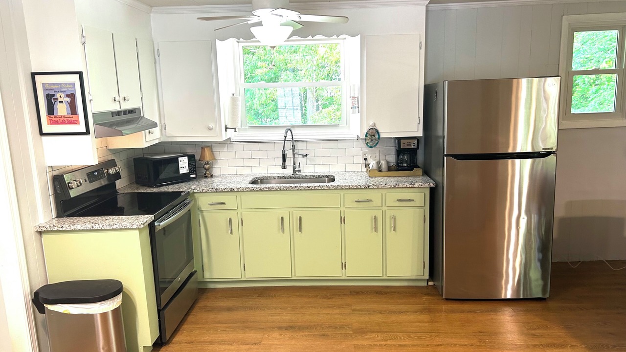 Photo of Kitchen in Townville