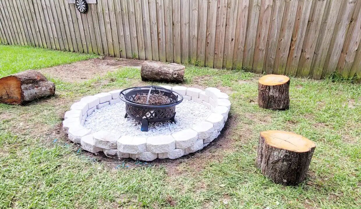 Photo of Outdoor in Seffner Community Alliance