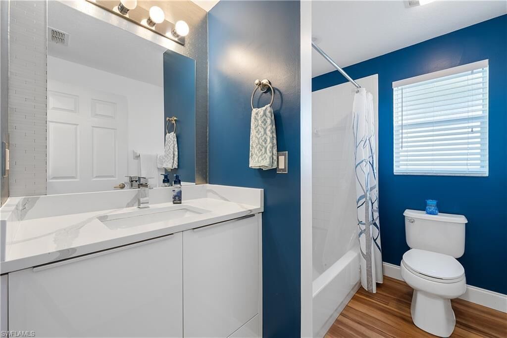 Photo of Bathroom in Crown Pointe
