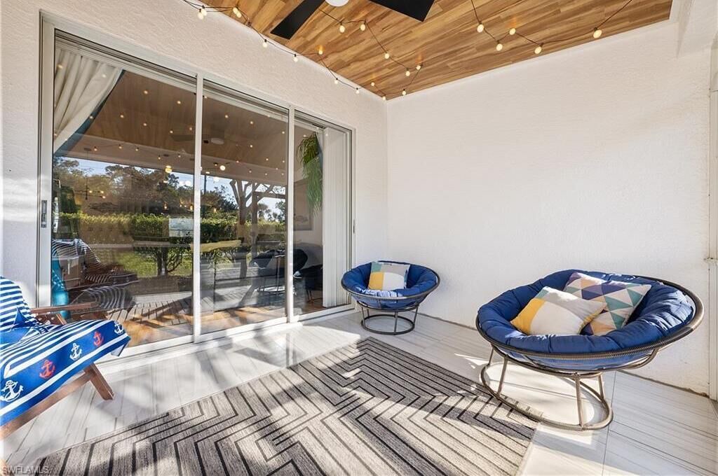 Photo of Patio Balcony in Crown Pointe