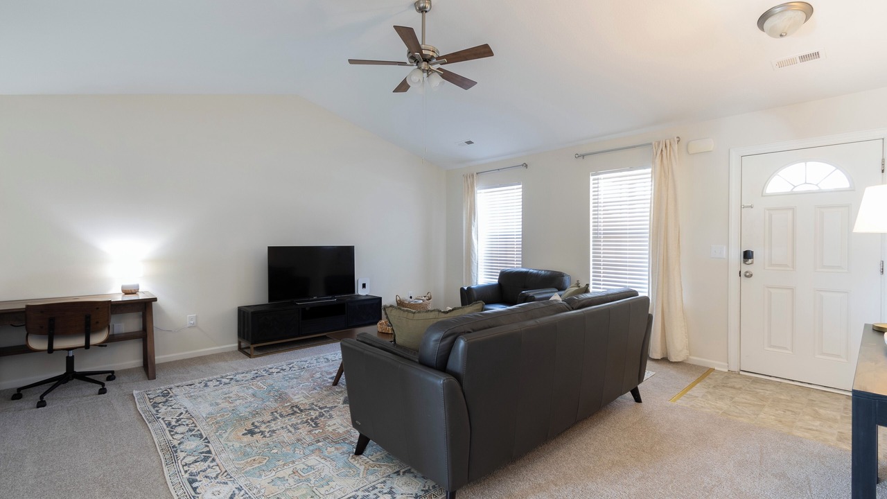 Photo of Livingroom in Piedmont