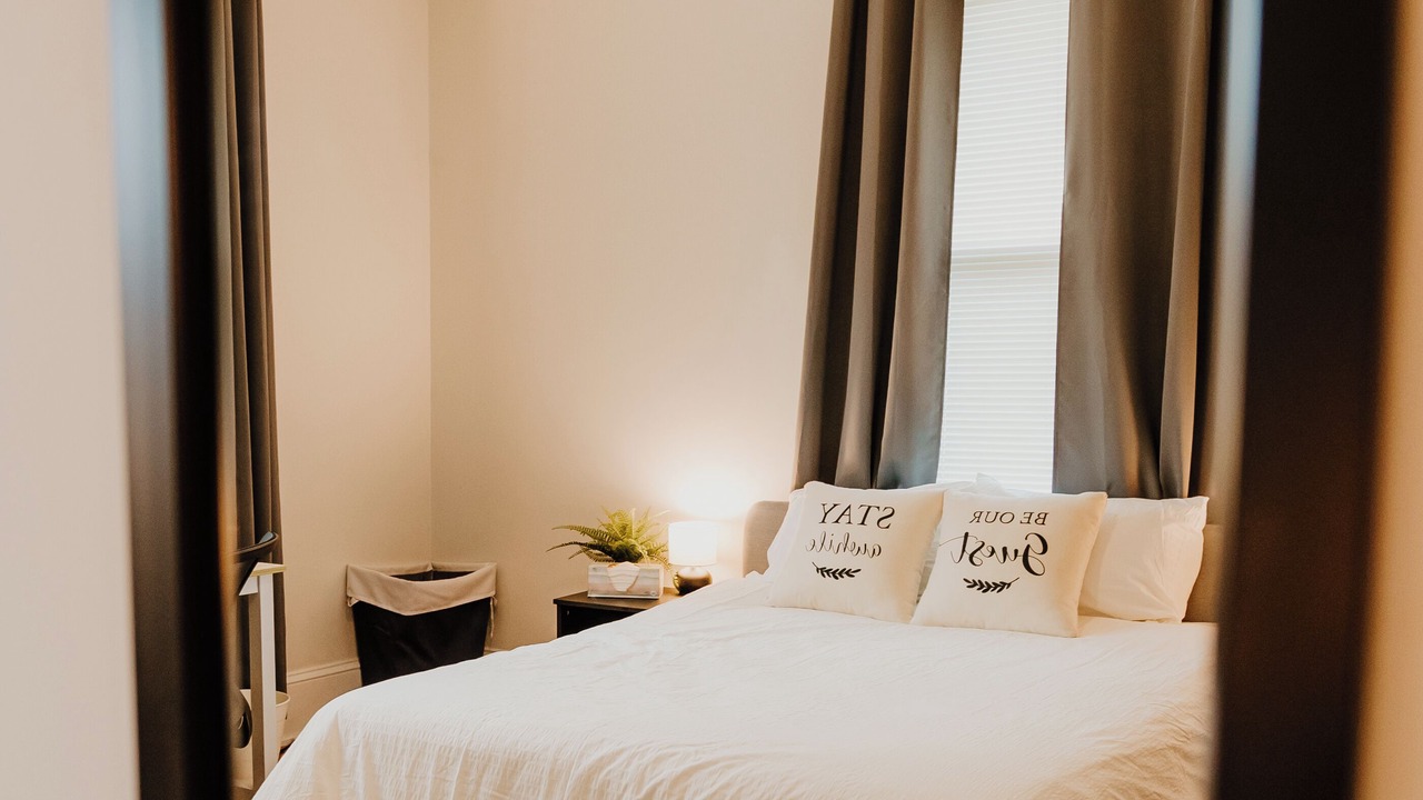 Photo of Bedroom in Greenwood