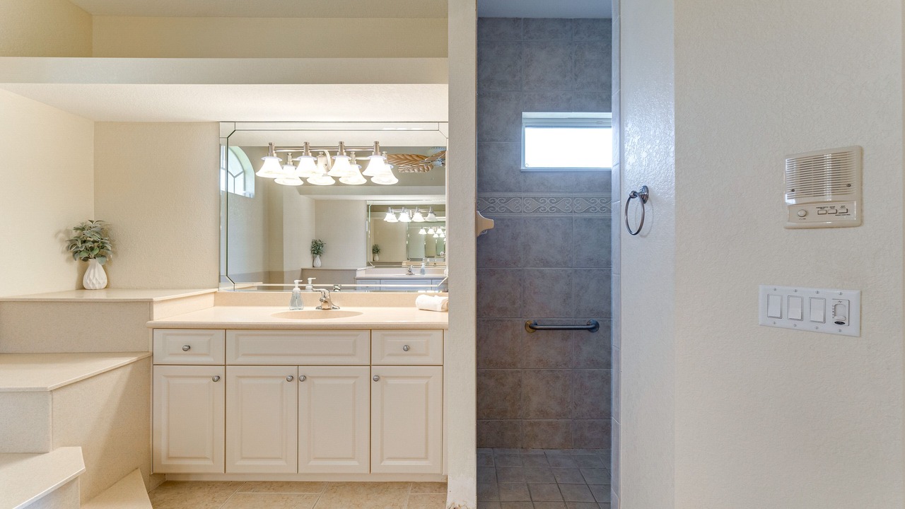 Photo of Bathroom in Port Charlotte