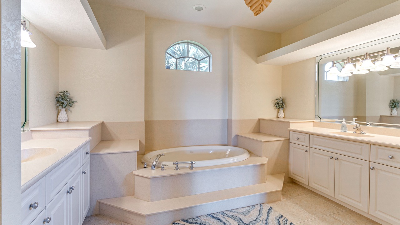 Photo of Bathroom in Port Charlotte