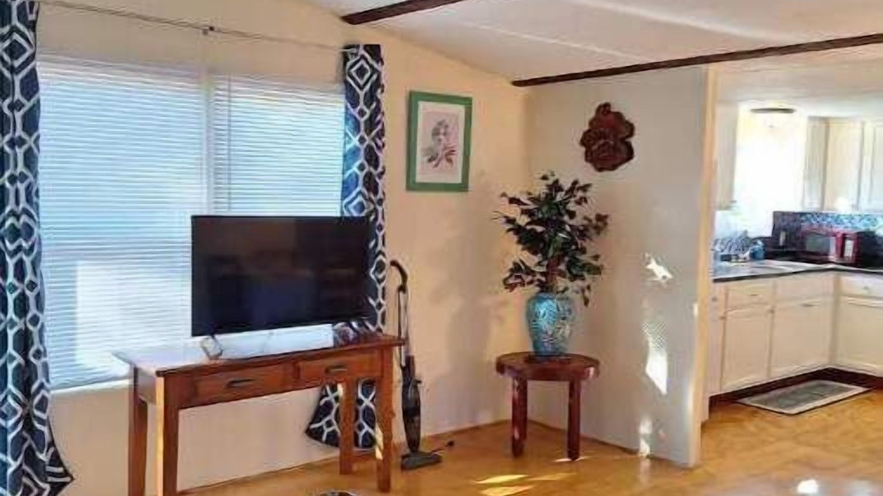 Photo of Livingroom in Hinesville