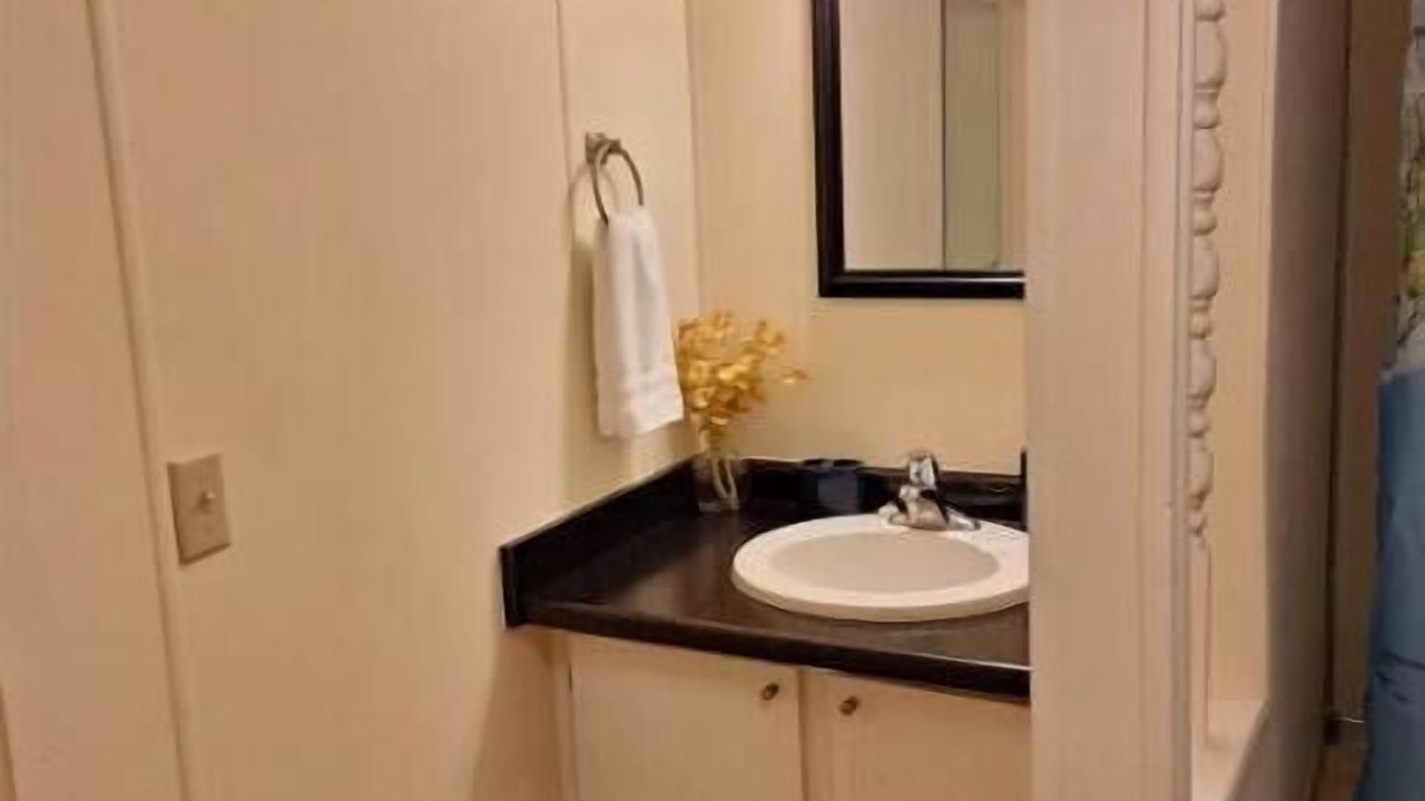 Photo of Bathroom in Hinesville