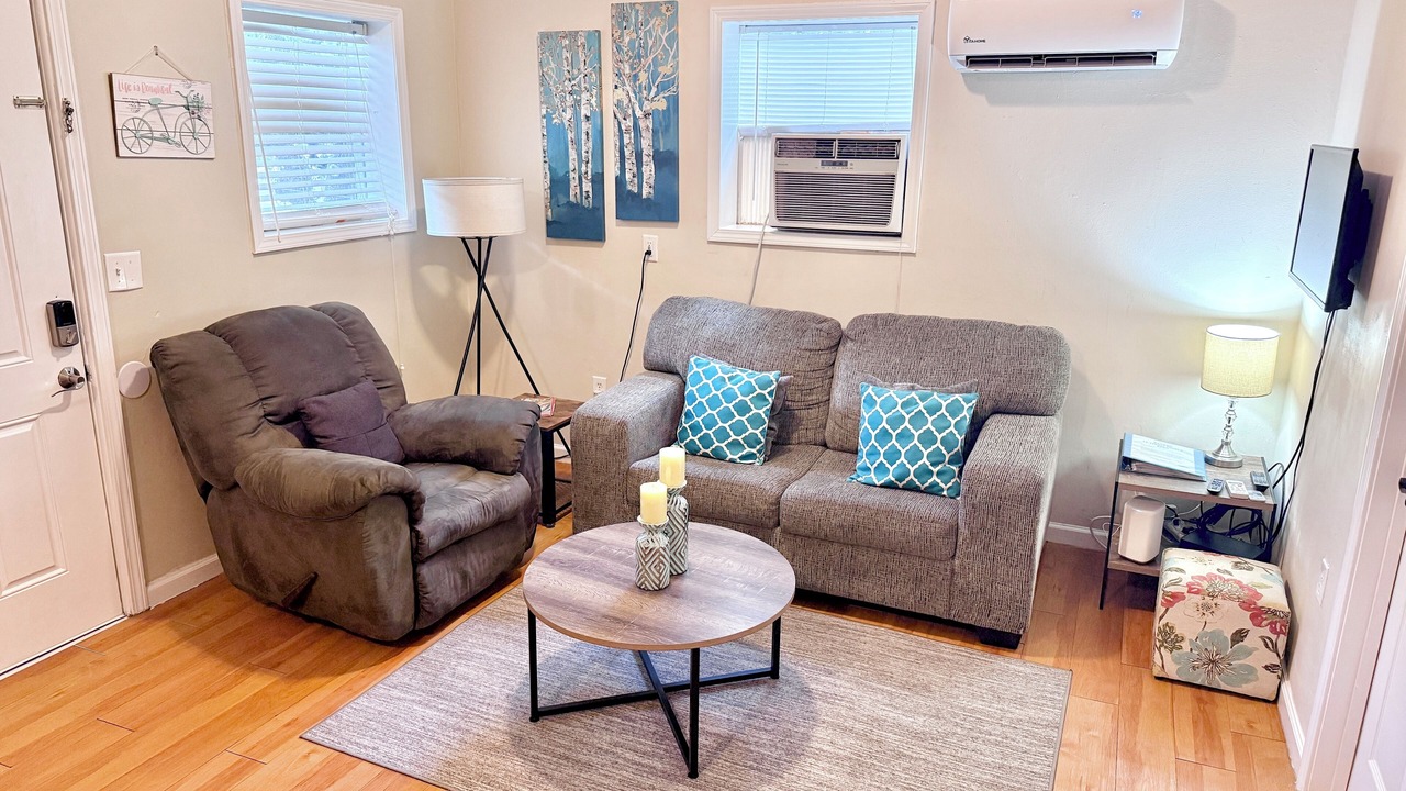 Photo of Livingroom in North Charleston
