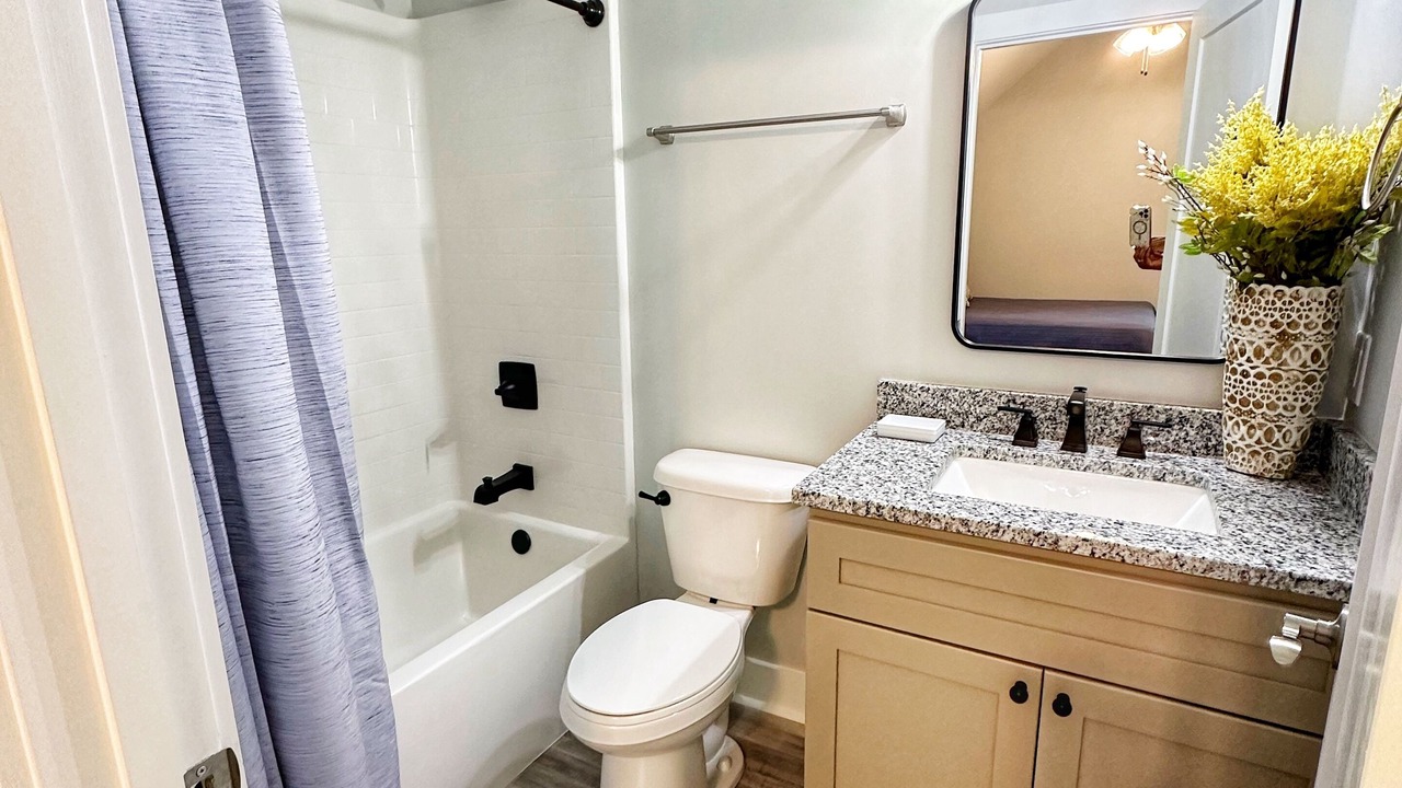 Photo of Bathroom in Dale