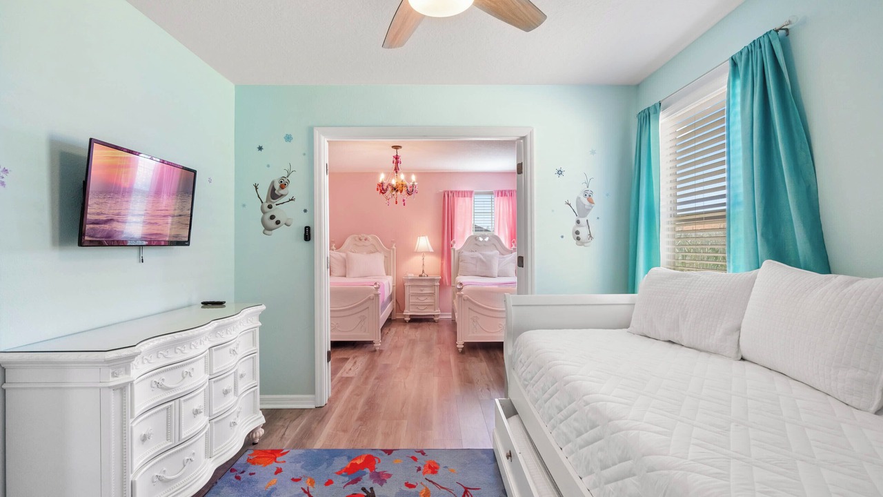 Photo of Bedroom in Veranda Palms