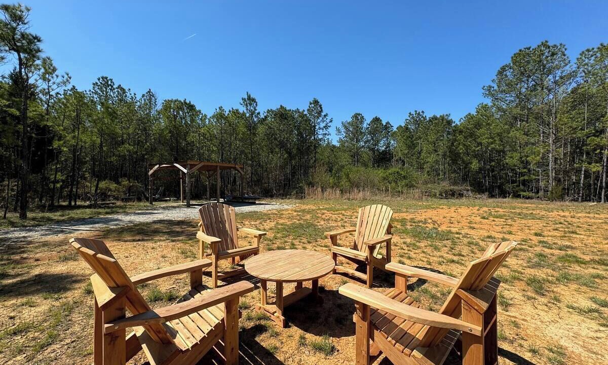 Photo of Outdoor in Ninety Six