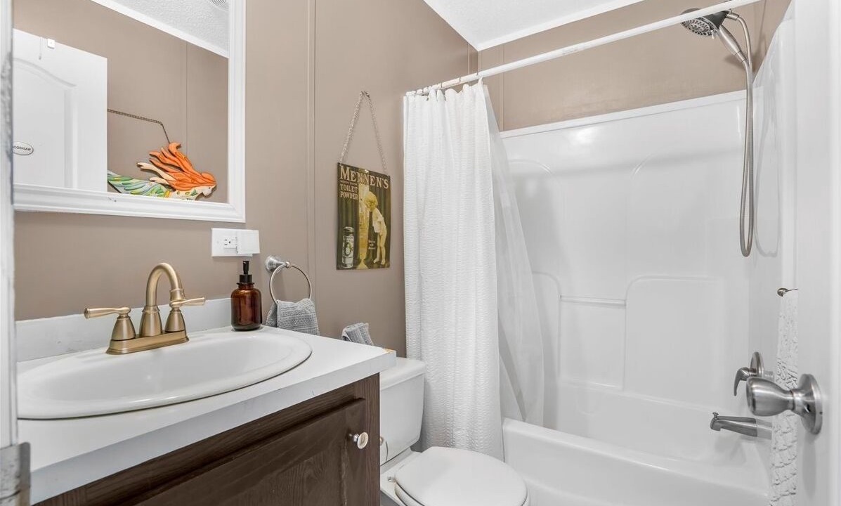 Photo of Bathroom in Edisto Island