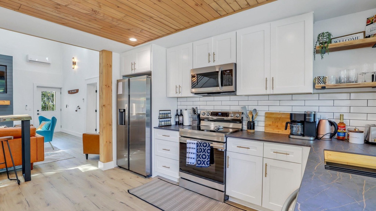 Photo of Kitchen in Historic District
