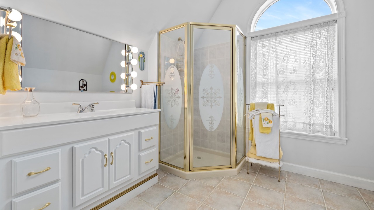 Photo of Bathroom in Salem