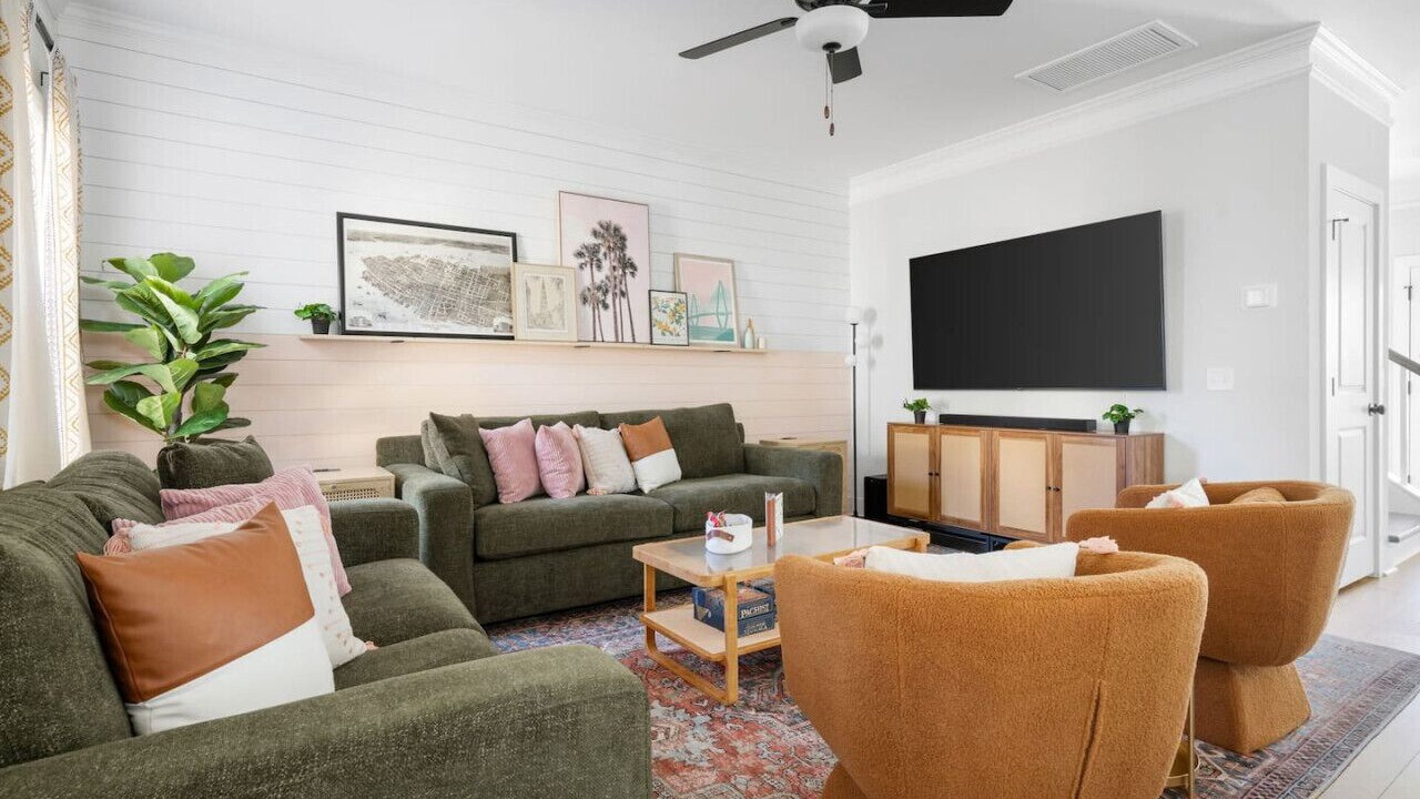 Photo of Livingroom in North Charleston