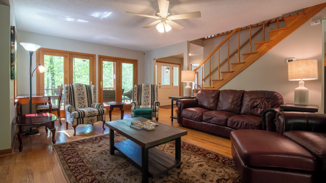 Photo of Livingroom in Whittier