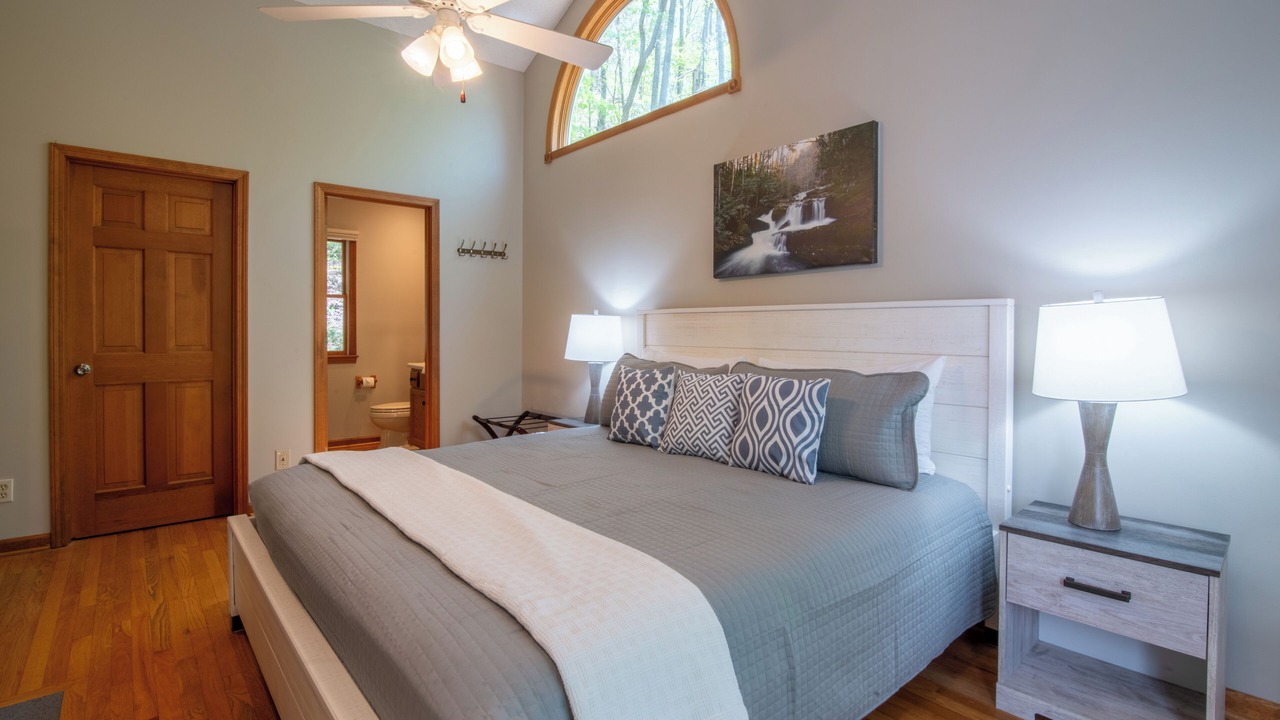 Photo of Bedroom in Whittier