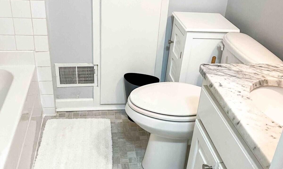 Photo of Bathroom in Summerton