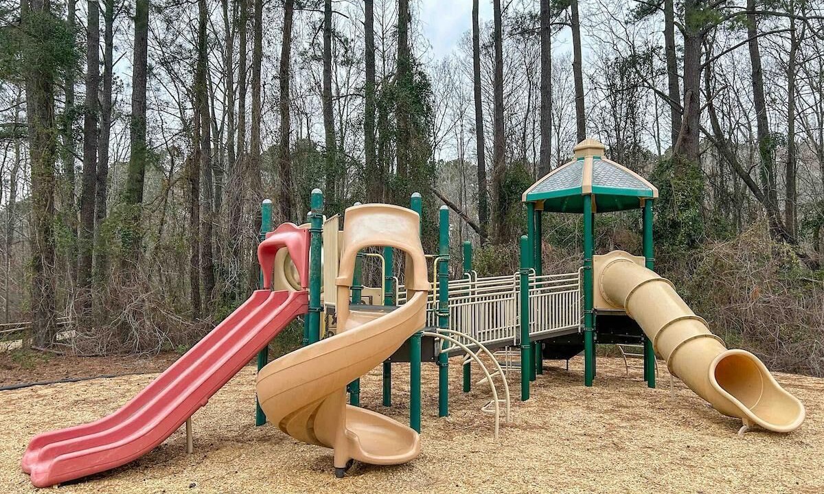 Photo of Others in Summerton