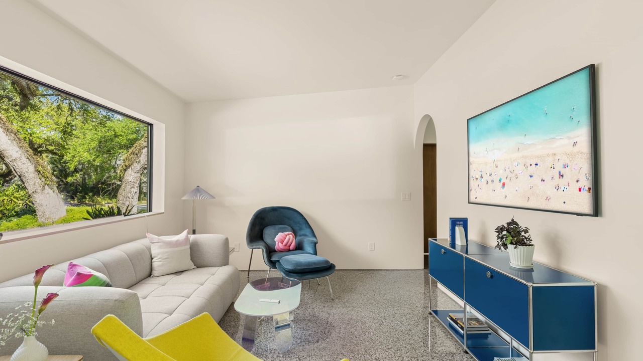 Photo of Bedroom in Central Beach