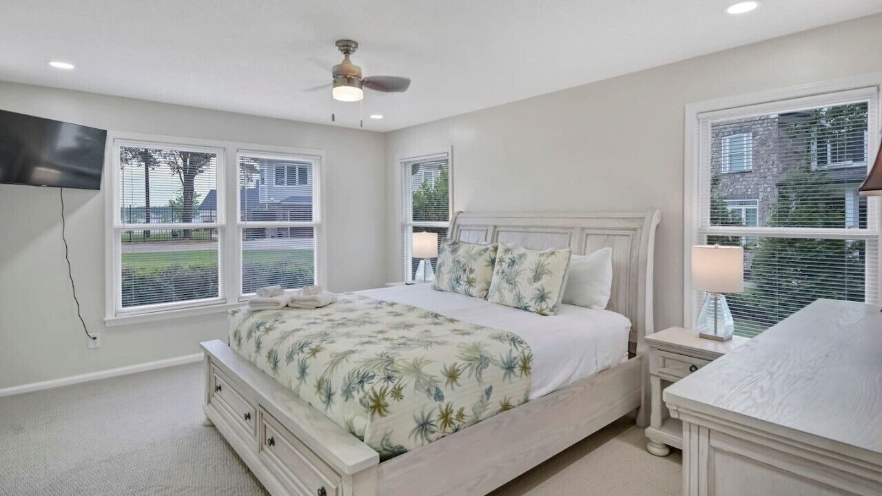 Photo of Bedroom in Lake Murray of Richland
