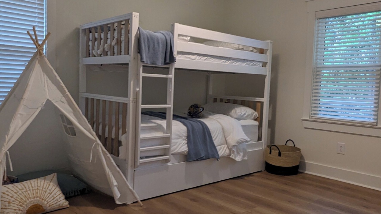 Photo of Bedroom in Ladson
