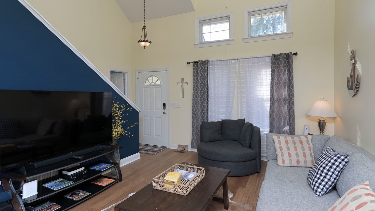 Photo of Livingroom in Chapin