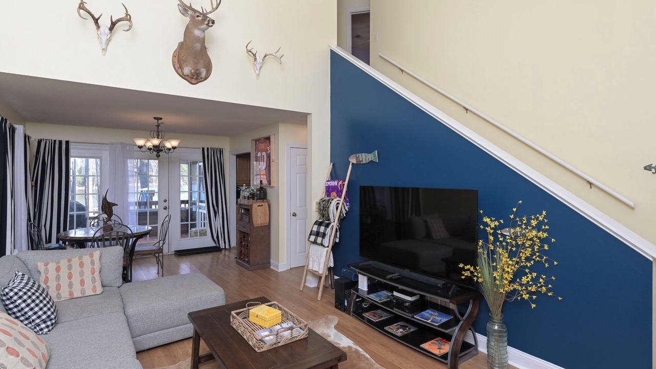 Photo of Livingroom in Chapin