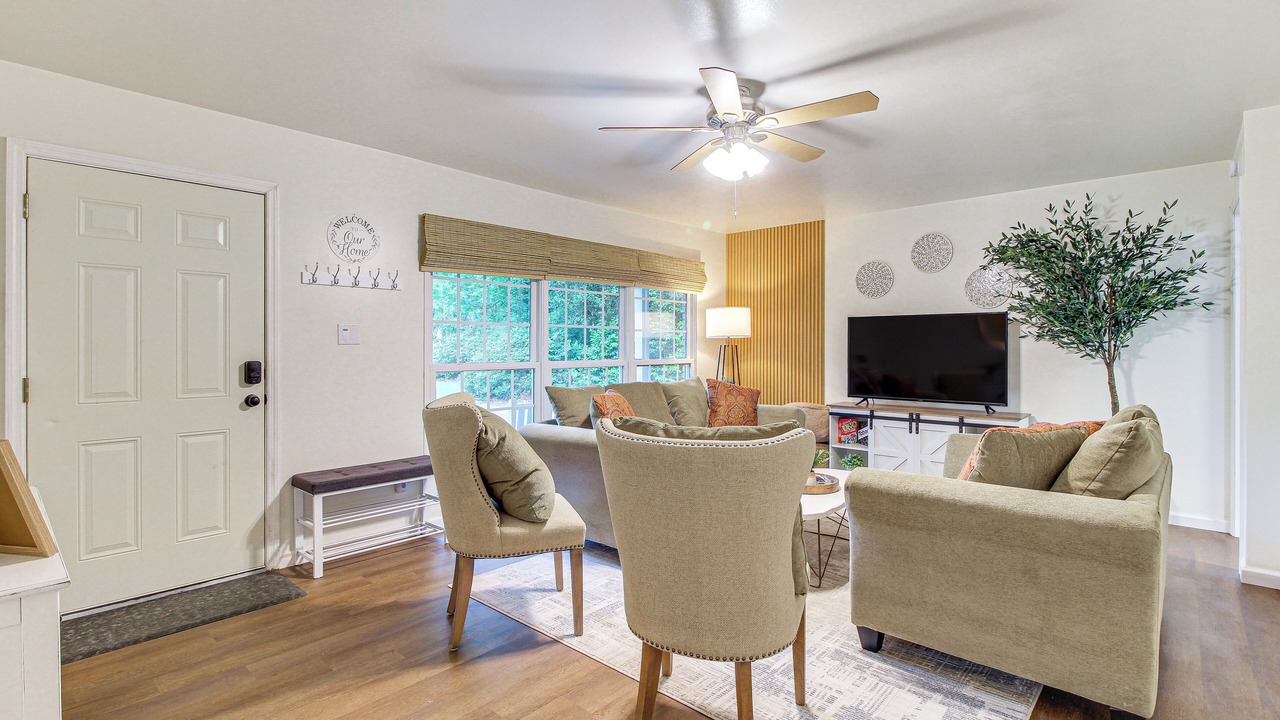 Photo of Bedroom in Garden City