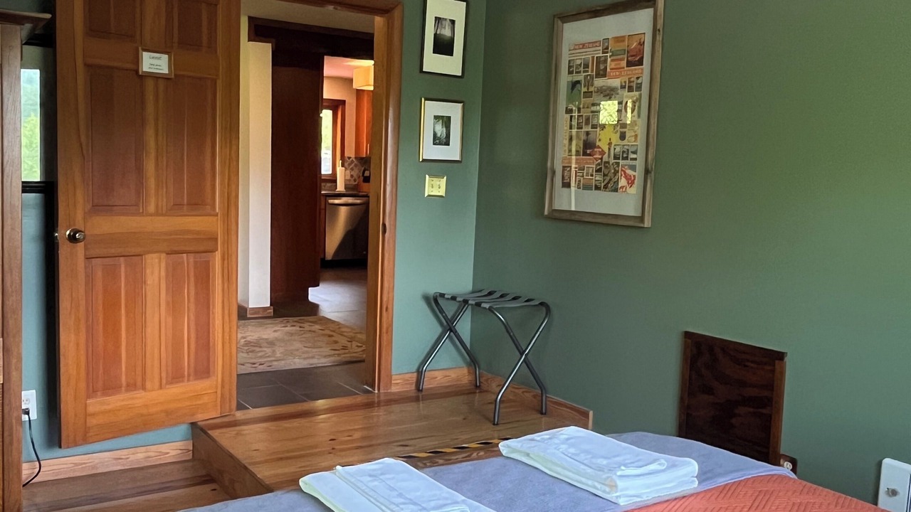 Photo of Bedroom in Bryson City