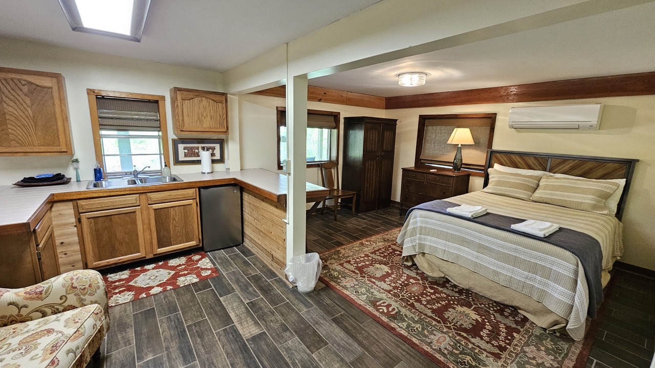 Photo of Bedroom in Bryson City