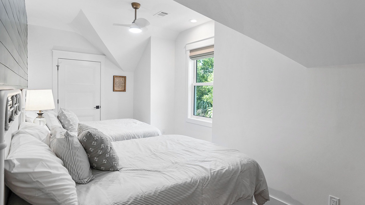 Photo of Bedroom in Saint Helena Island