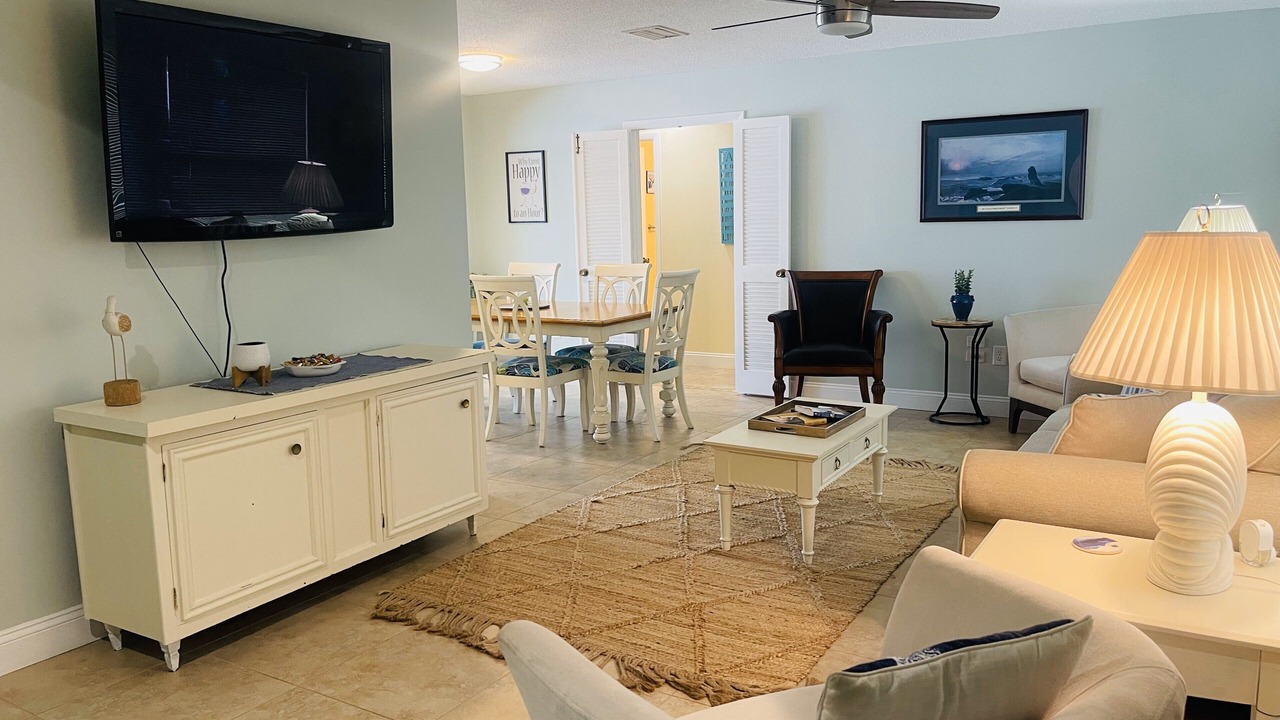 Photo of Livingroom in Port Charlotte
