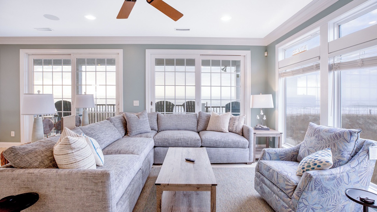 Photo of Livingroom in Long Bay Estates