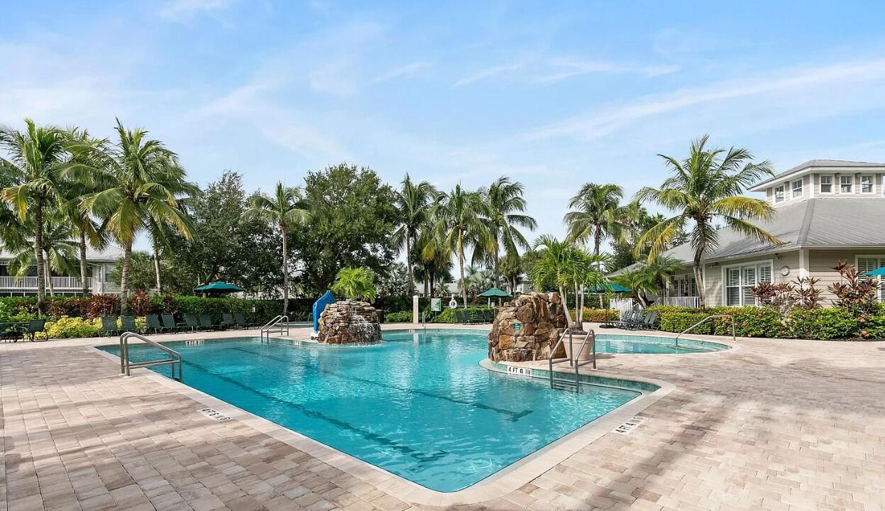 Photo of Outdoor in Naples