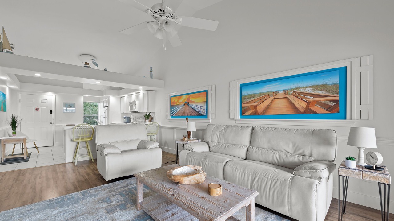 Photo of Livingroom in Naples