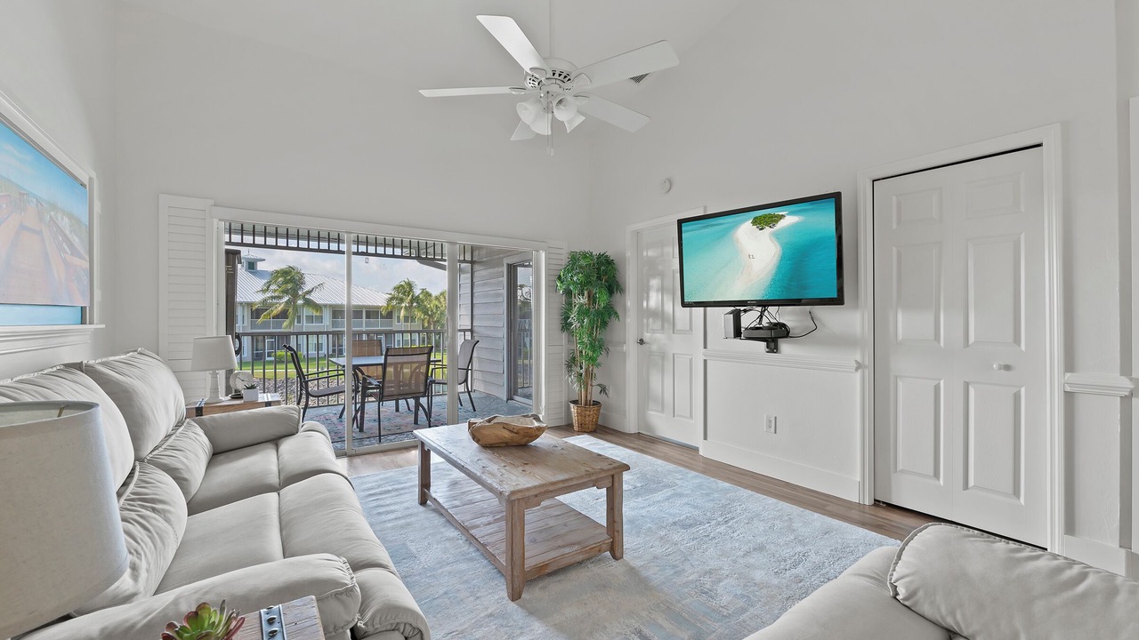 Photo of Livingroom in Naples