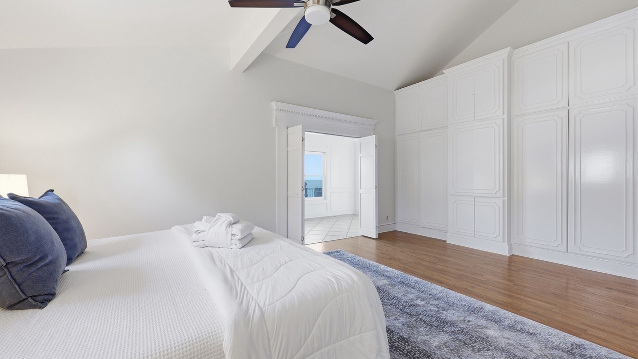 Photo of Bedroom in Beachwalk