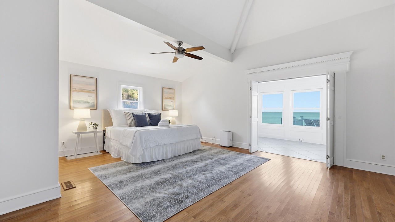 Photo of Bedroom in Beachwalk