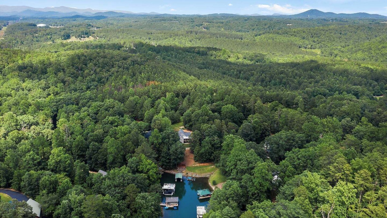 Photo of Outdoor in Six Mile