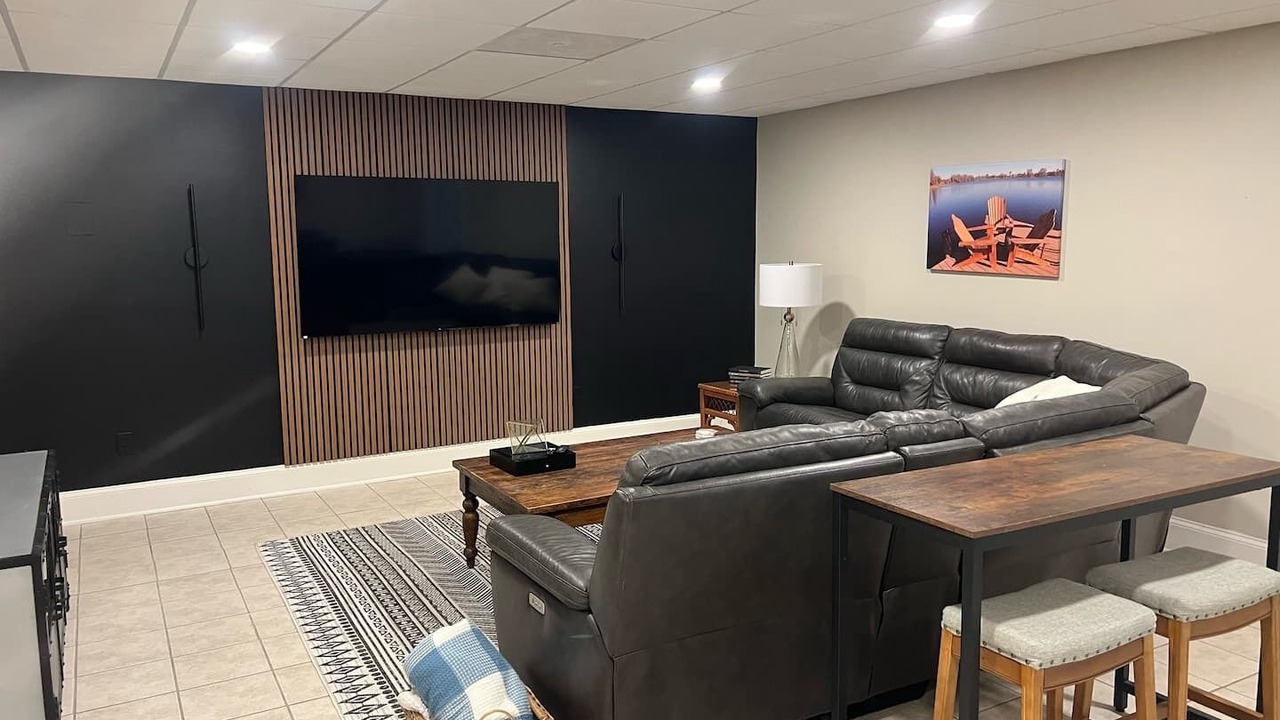Photo of Livingroom in Six Mile