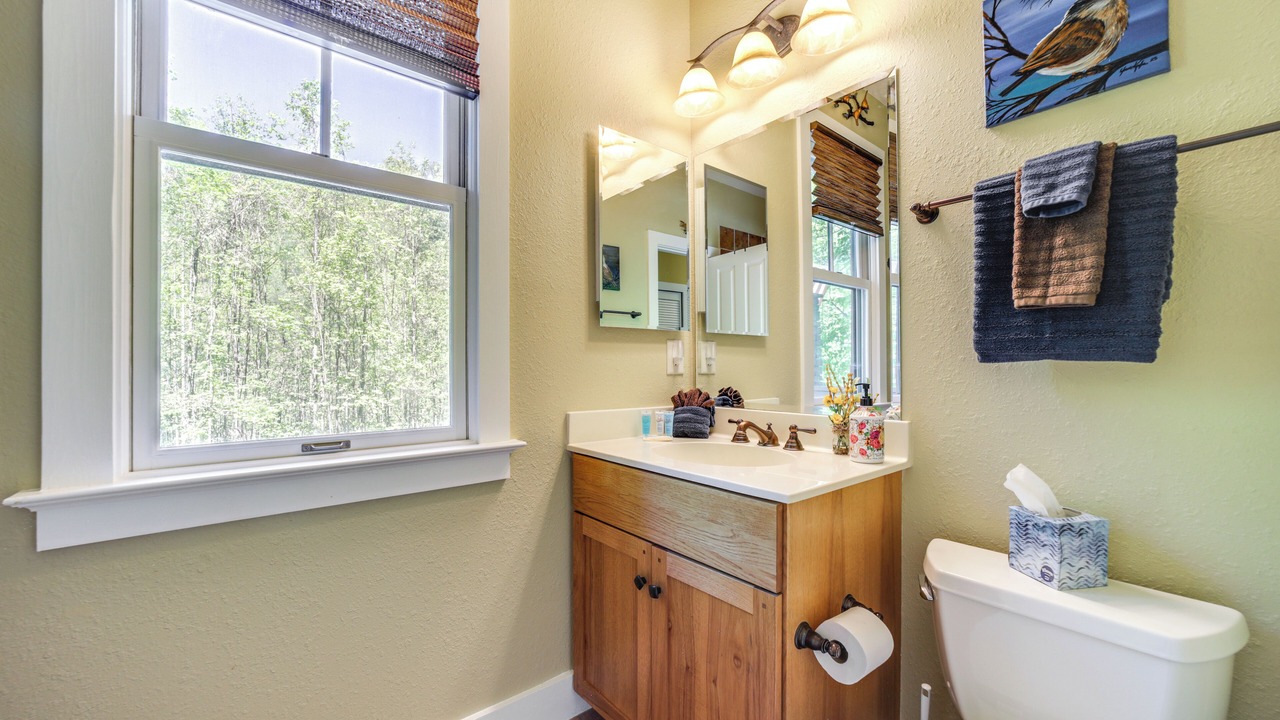 Photo of Bathroom in Bear Lake Reserve