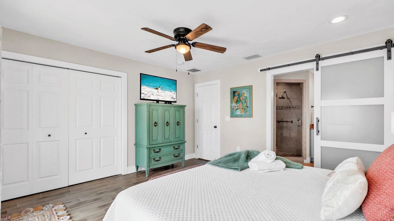 Photo of Bedroom in Whitney Beach