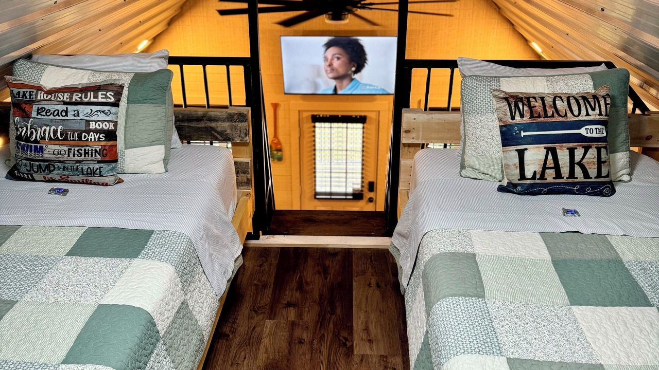 Photo of Bedroom in Townville