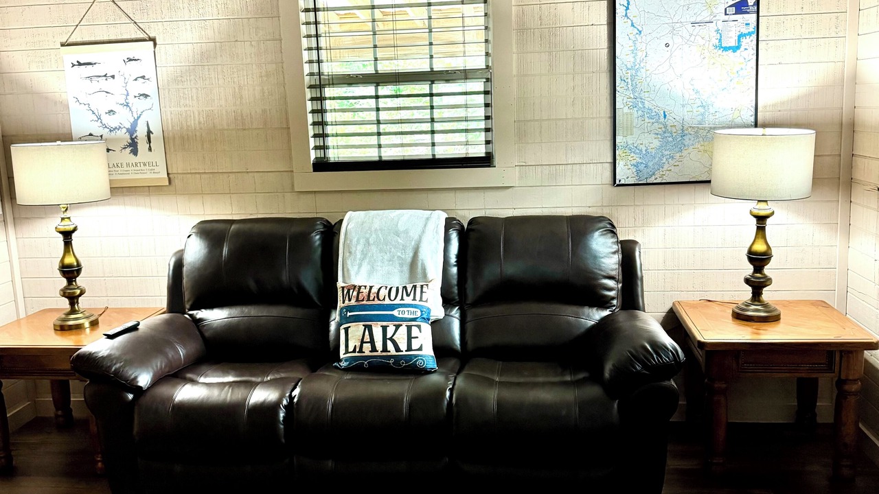 Photo of Livingroom in Townville
