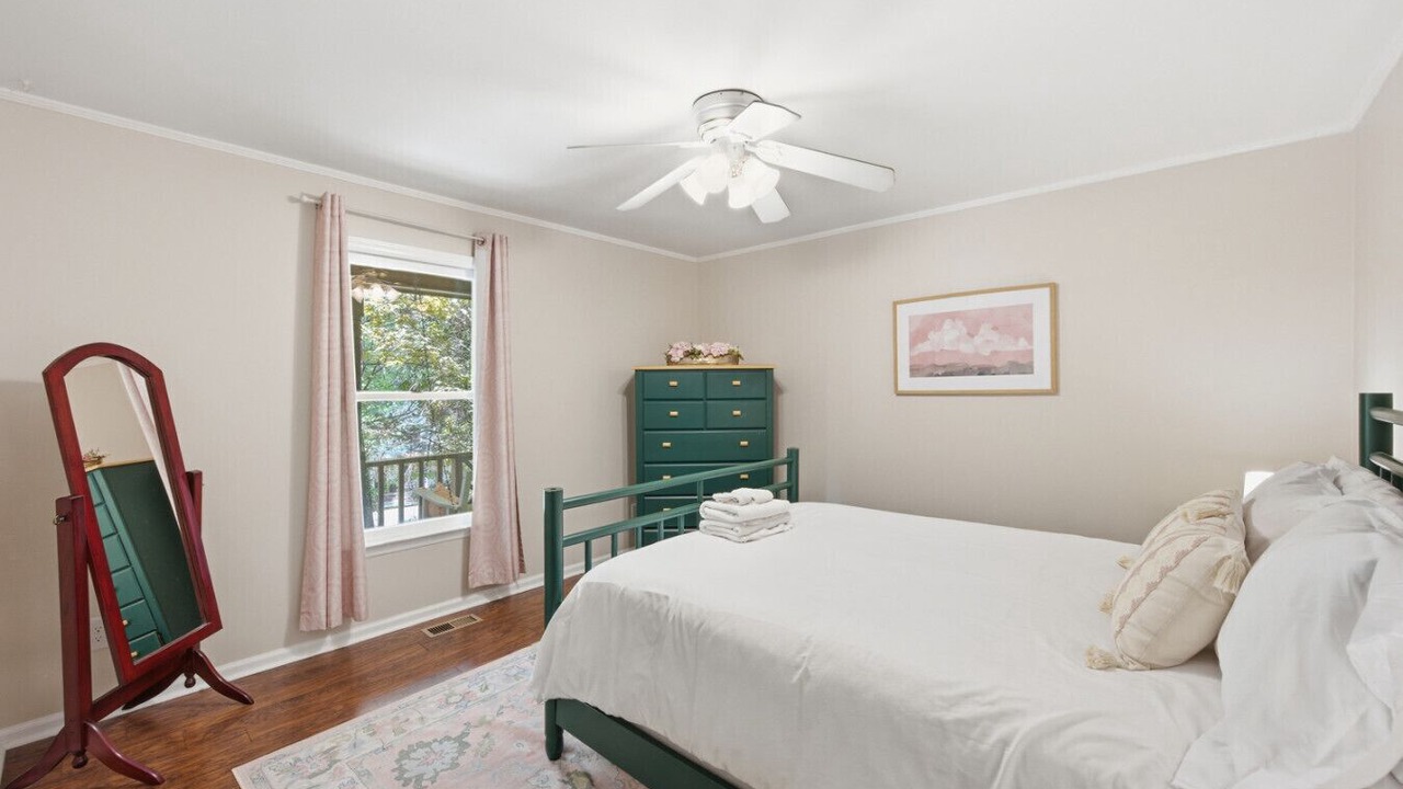 Photo of Bedroom in Raleigh