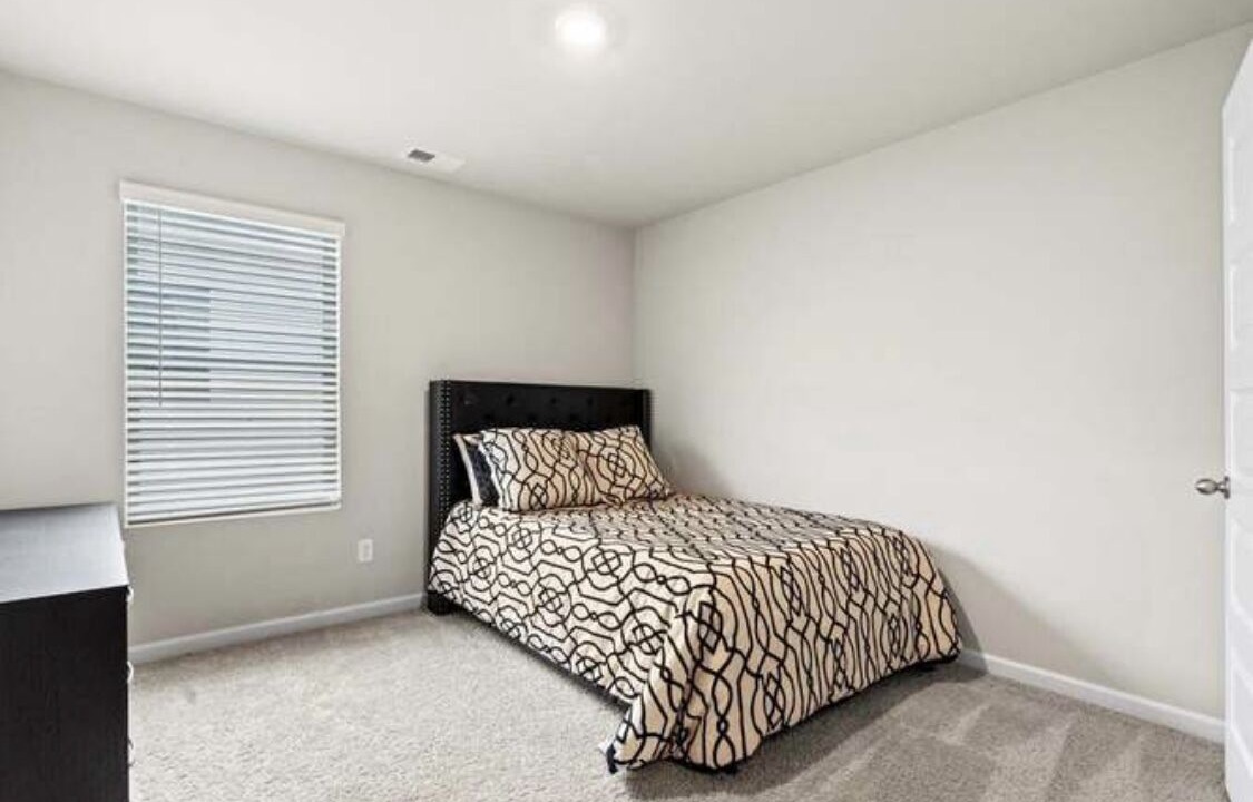 Photo of Bedroom in Fort Gordon