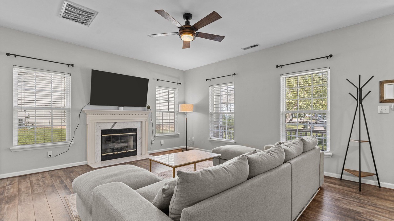 Photo of Livingroom in Holly Springs