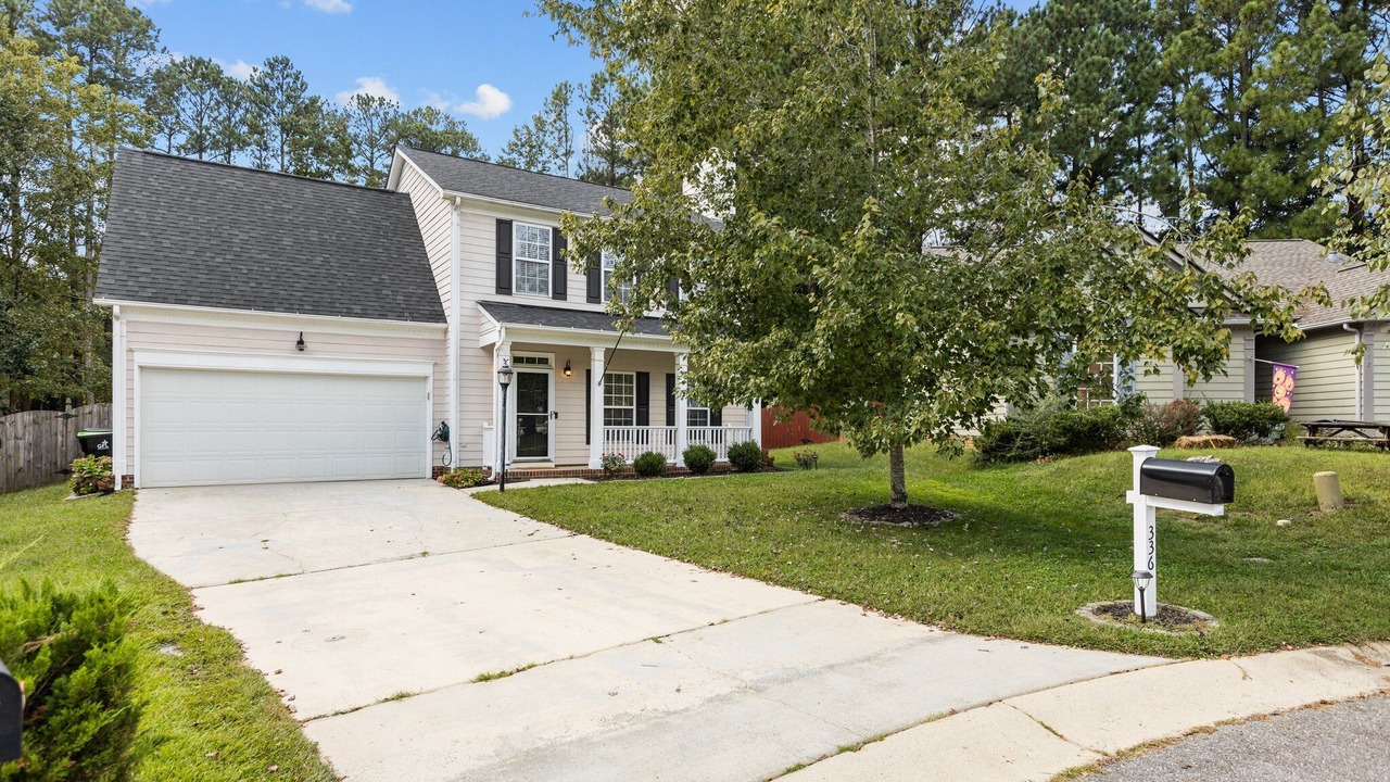 Photo of Outdoor in Holly Springs